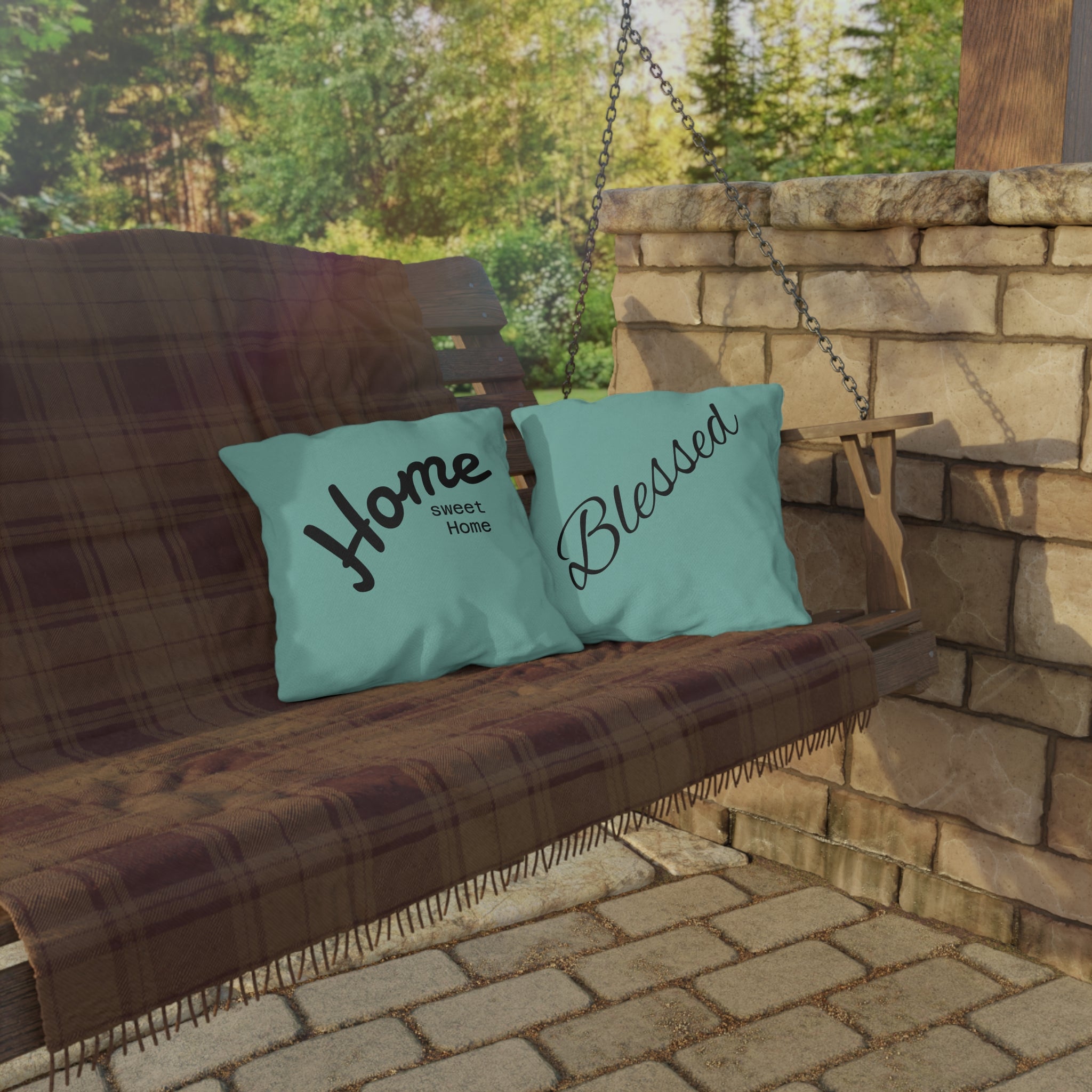 Outdoor Pillow — "Home Sweet Home" Monochrome Decorative Cushion for Porch & Patio